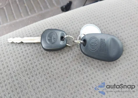 2004 Toyota Sienna Le из США, поврежденный, VIN 5TDZA23C14S098416